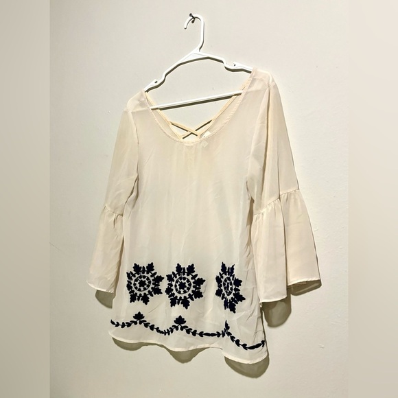 Umgee USA Boutique Women's M Off White Blue Peasant Boho Top Blouse Shirt Sheer - Picture 2 of 8